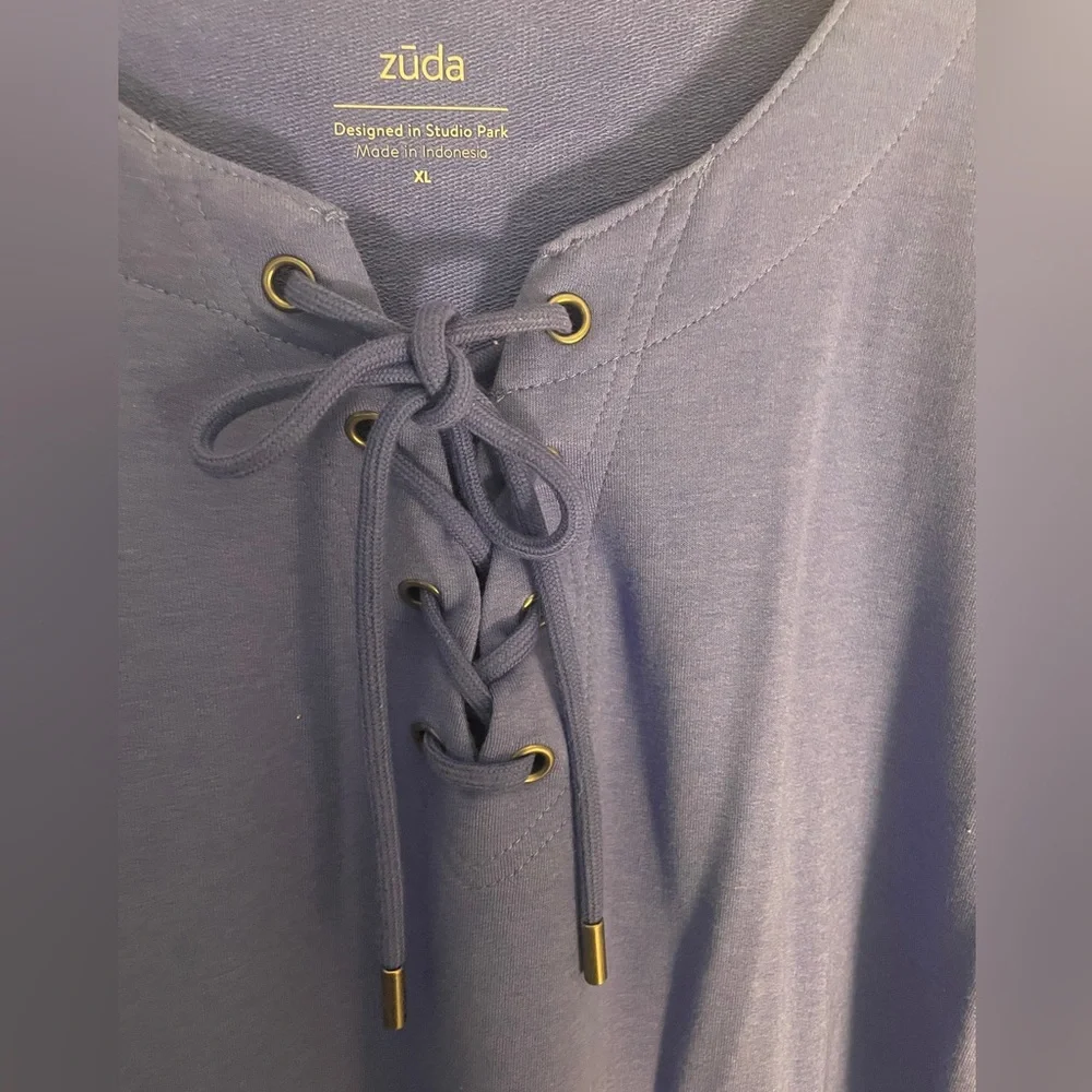 Lace-Up Midi Dress - Picture 4 of 6